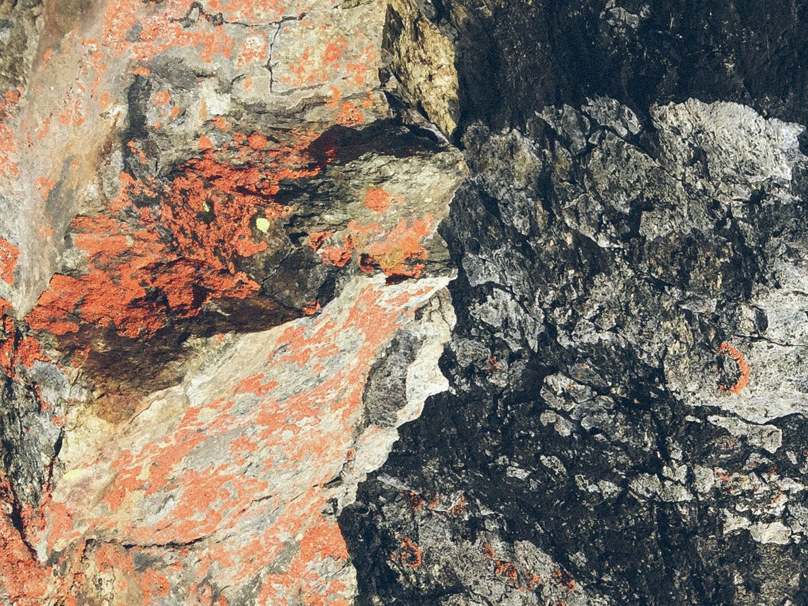 Image of colorful rocks